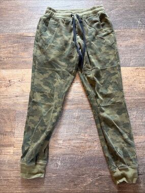 Kyodan Olive Green Camo Sweatpants Joggers